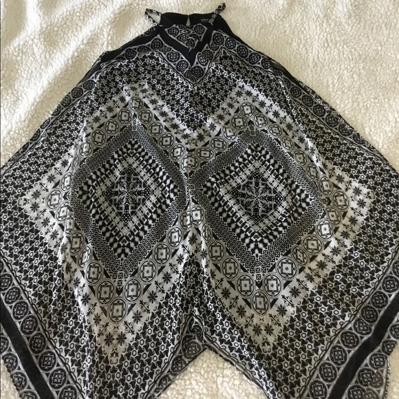 Handkerchief Dress Small Petite - Picture 14 of 16